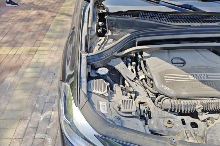 Used BMW X2 2021 sDrive25i M Sport Package Engine Bay Right