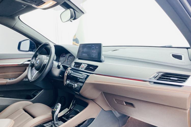 Used BMW X2 2021 Restyled sDrive25i Sharp Edition Interior 5