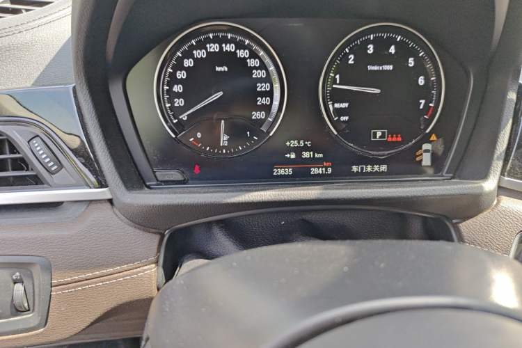 Used BMW X2 2021 sDrive25i M Sport Package Odometer Close Up