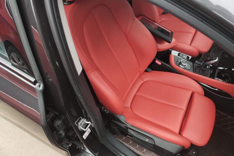 Used BMW X2 2021 Restyled sDrive25i M Sport Package Right Front Seat