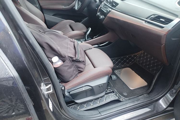 Used BMW X2 2021 Restyled sDrive25i Sharp Edition Right Front Seat