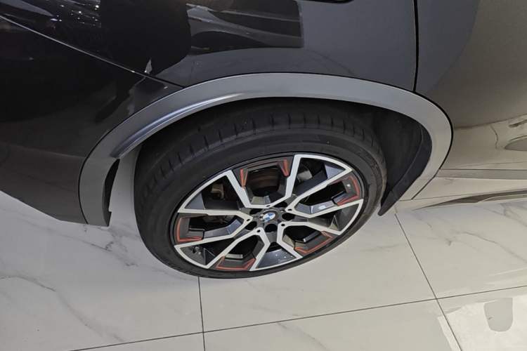 Used BMW X2 2021 Restyled sDrive25i Sharp Edition Right Rear Wheel Hub