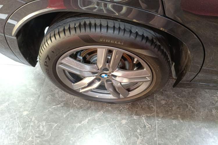 Used BMW X2 2021 sDrive25i M Sport Package Right Rear Wheel Hub