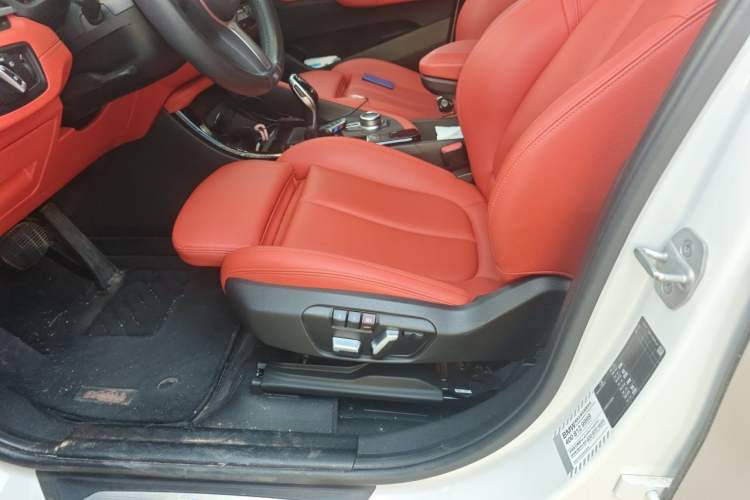 Used BMW X2 2021 sDrive25i Leading Model M Off-Road Package Driver Seat