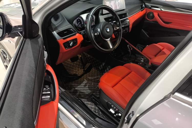 Used BMW X2 2021 sDrive25i Luxury M Sport Package Driver Seat