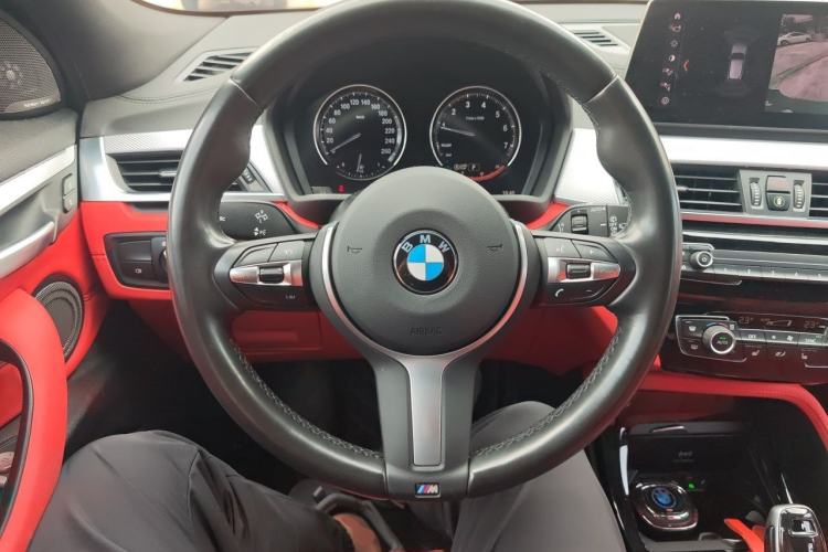 Used BMW X2 2021 xDrive25i M Sport Package Steering Wheel
