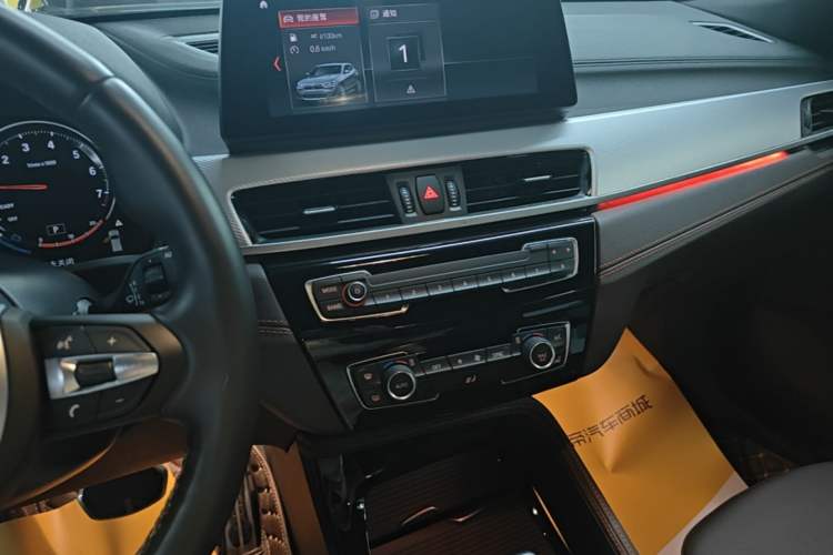 Used BMW X2 2021 Restyled sDrive25i Midnight Edition Audio And AC Panel