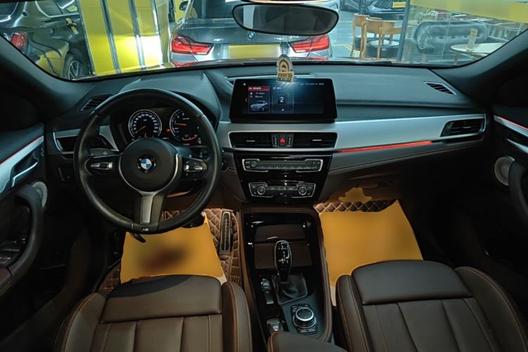 Used BMW X2 2021 Restyled sDrive25i Midnight Edition Center Console
