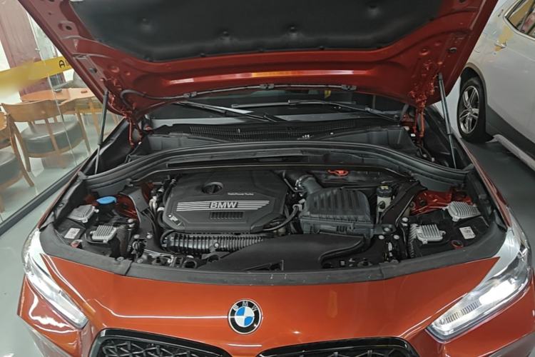 Used BMW X2 2021 Restyled sDrive25i Midnight Edition Engine Bay