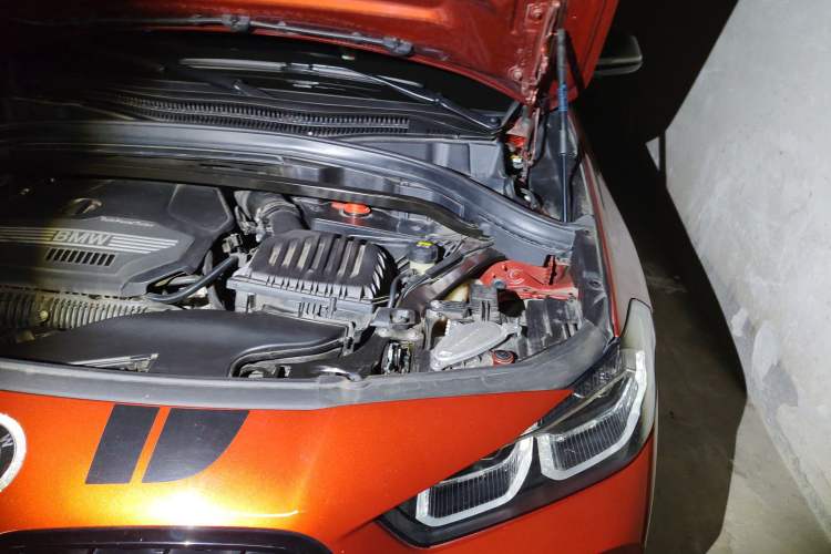 Used BMW X2 2021 Updated xDrive25i Midnight Edition Engine Bay Left