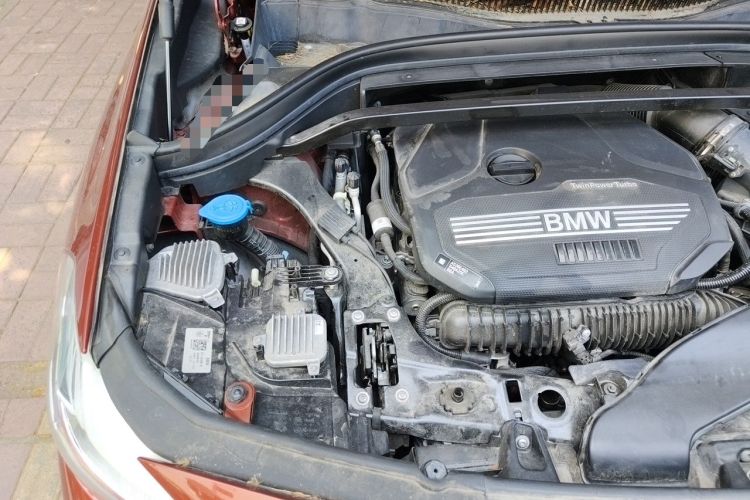 Used BMW X2 2021 Restyled sDrive25i Midnight Edition Engine Bay Right
