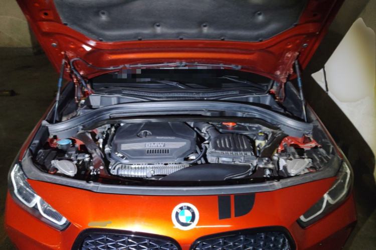 Used BMW X2 2021 Updated xDrive25i Midnight Edition Engine Bay