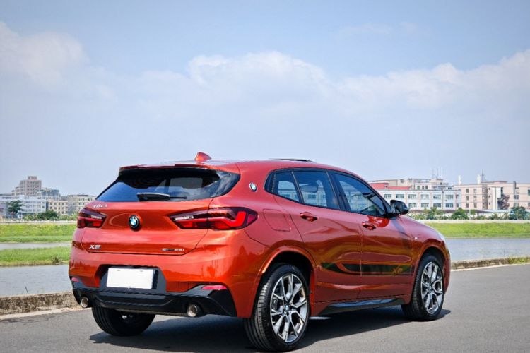 Used BMW X2 2021 Restyled sDrive25i Midnight Edition Exterior 5