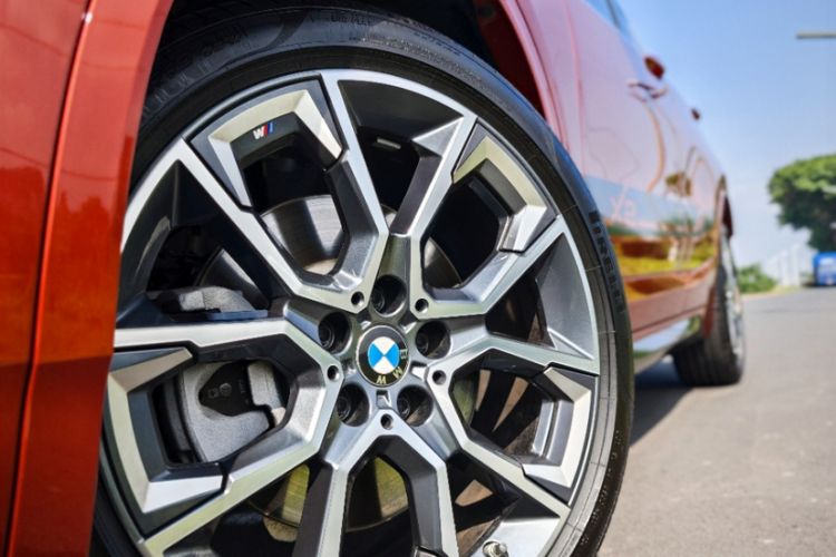 Used BMW X2 2021 Restyled sDrive25i Midnight Edition Exterior 6