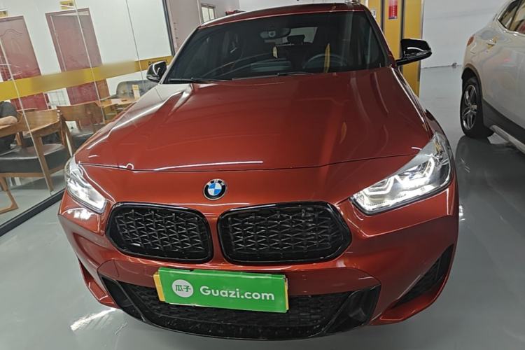 Used BMW X2 2021 Restyled sDrive25i Midnight Edition Front