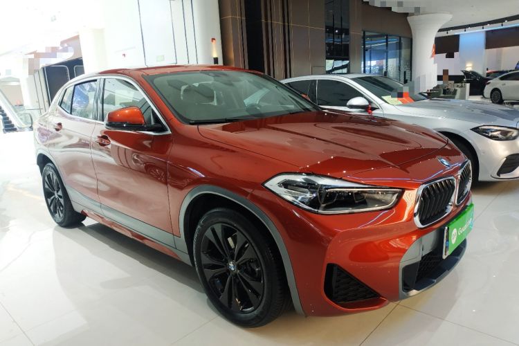 Used BMW X2 2021 sDrive20i M Sport Package Front Right 45 Deg