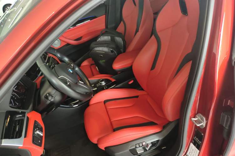 Used BMW X2 2021 sDrive25i M Sport Package Left Front Seat