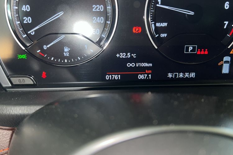 Used BMW X2 2021 Restyled sDrive25i Midnight Edition Odometer Close Up