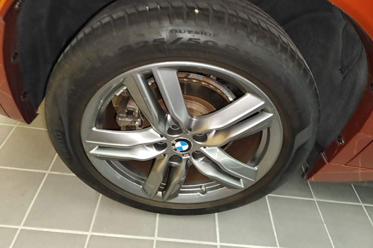 Used BMW X2 2021 Restyled sDrive25i M Sport Package Right Rear Wheel Hub