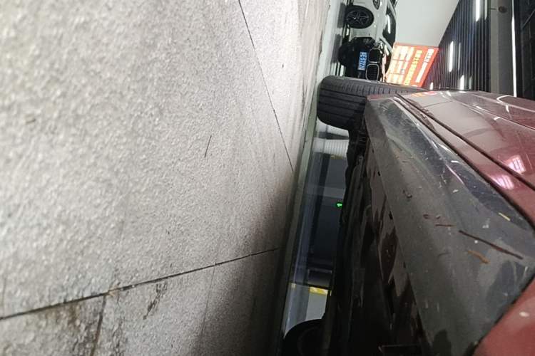 Used BMW X2 2021 Restyled sDrive25i M Sport Package Right Side Sill