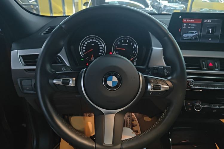 Used BMW X2 2021 Restyled sDrive25i Midnight Edition Steering Wheel