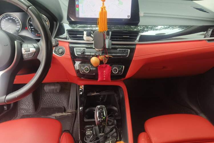 Used BMW X2 2021 sDrive25i M Sport Package Audio And AC Panel