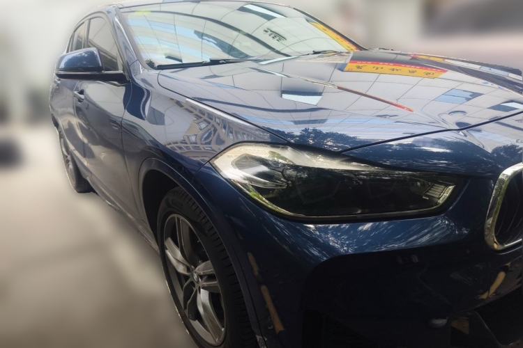 Used BMW X2 2021 sDrive25i M Sport Package Front Right 45 Deg