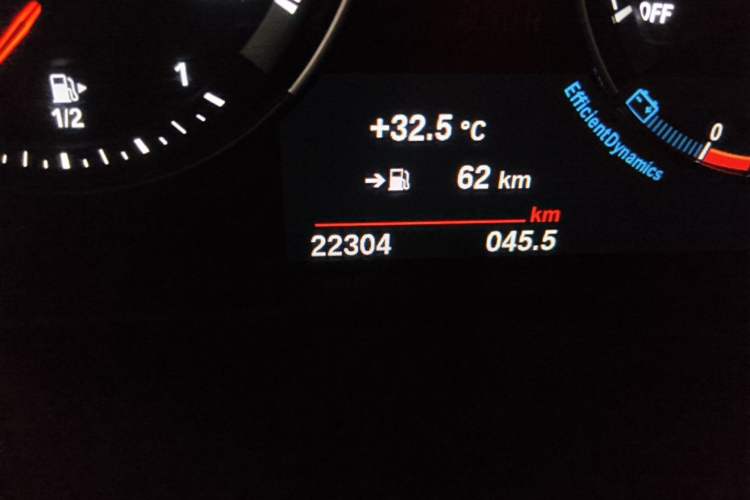 Used BMW X2 2021 sDrive25i M Sport Package Odometer Close Up