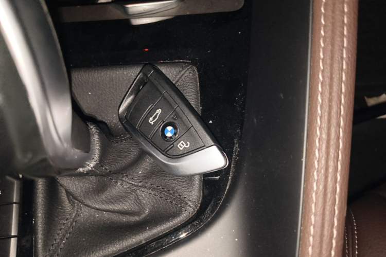 Used BMW X2 2021 sDrive25i M Sport Package Vehicle Key