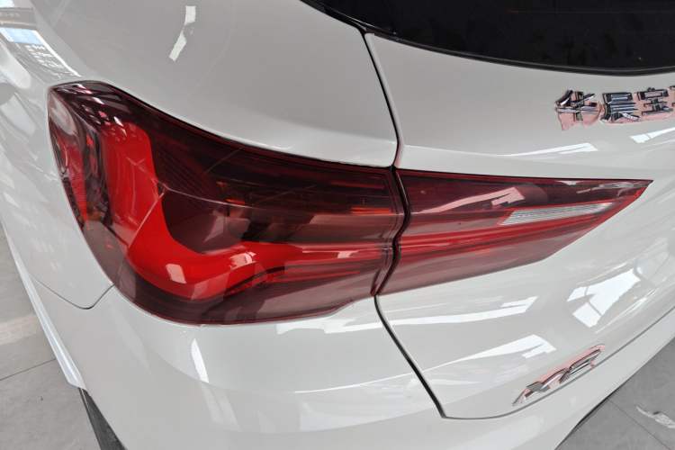 Used BMW X2 2021 Updated xDrive25i Midnight Edition Exterior 5