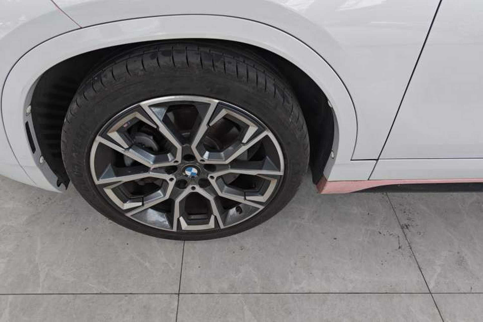 Used BMW X2 2021 Updated xDrive25i Midnight Edition Exterior 6
