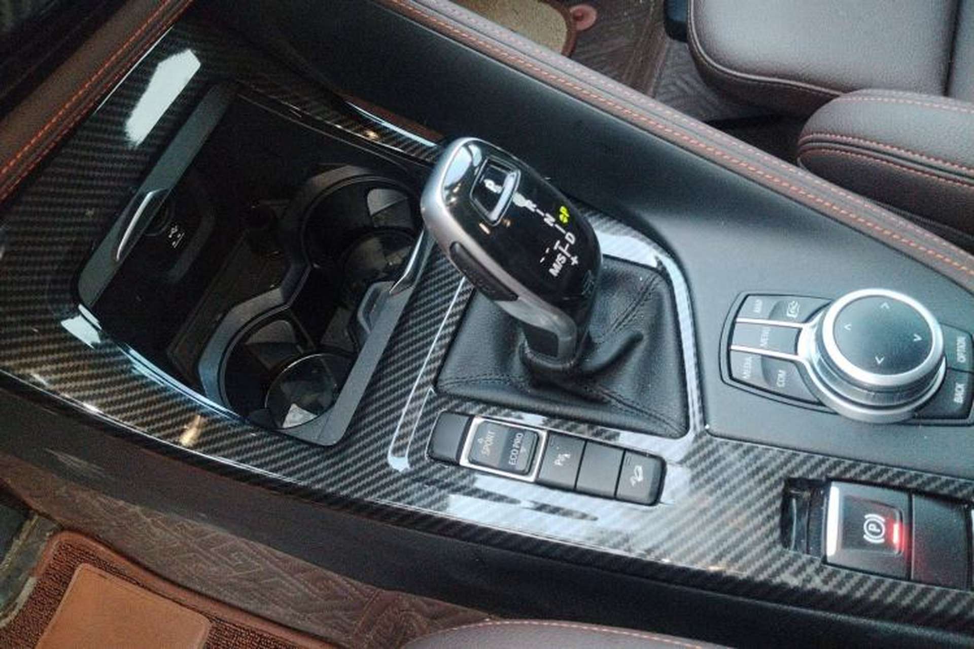 Used BMW X2 2021 Updated xDrive25i Midnight Edition Gear Lever