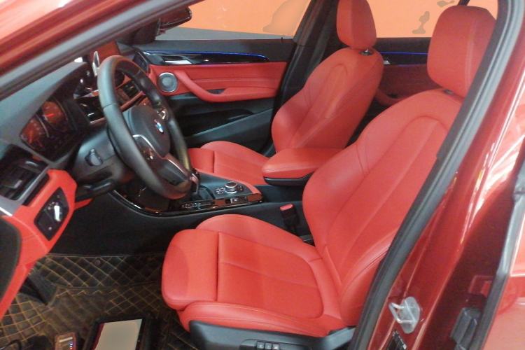 Used BMW X2 2021 sDrive25i Leading Model M Off-Road Package Left Front Seat