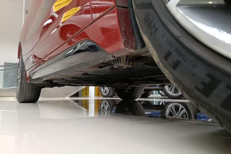 Used BMW X2 2021 sDrive25i Midnight Edition Right Side Sill