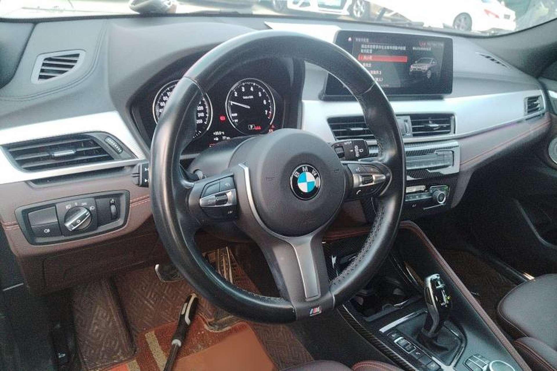 Used BMW X2 2021 Updated xDrive25i Midnight Edition Steering Wheel