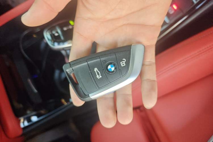 Used BMW X2 2021 sDrive25i Leading Model M Off-Road Package Vehicle Key