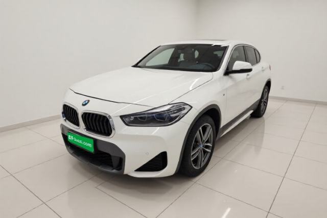 BMW X2 2021 sDrive25i Leading Model M Off-Road Package с пробегом