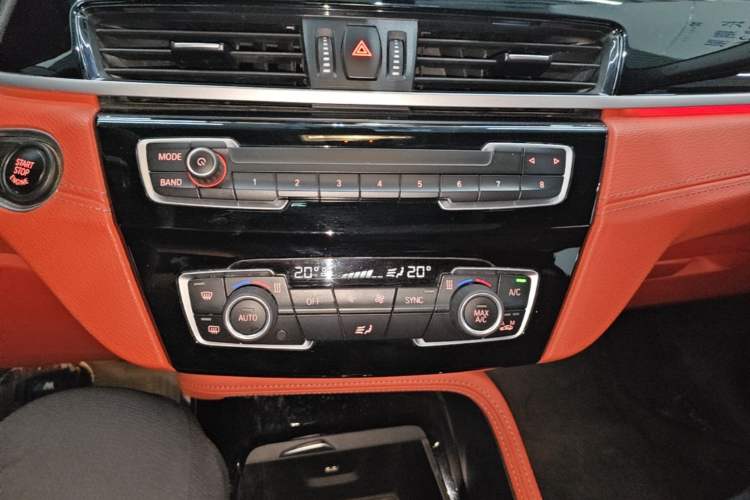 Used BMW X2 2021 sDrive25i M Sport Package Audio And AC Panel
