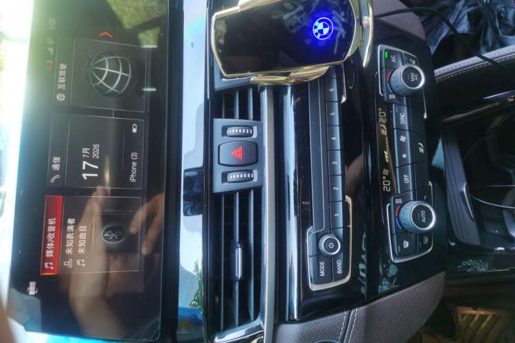 Used BMW X2 2021 Restyled sDrive25i M Sport Package Audio And AC Panel