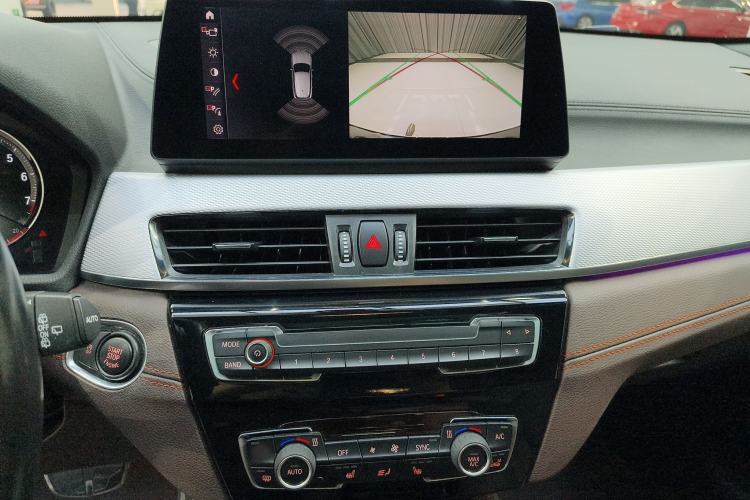Used BMW X2 2021 Restyled sDrive25i Midnight Edition Audio And AC Panel