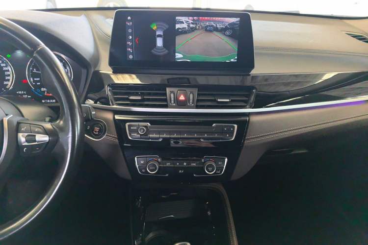 Used BMW X2 2021 Restyled sDrive25i M Sport Package Audio And AC Panel