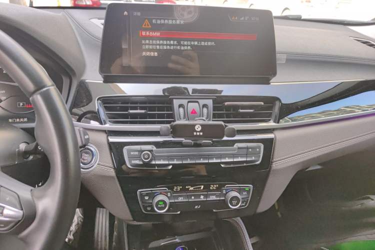 Used BMW X2 2021 sDrive25i M Sport Package Audio And AC Panel
