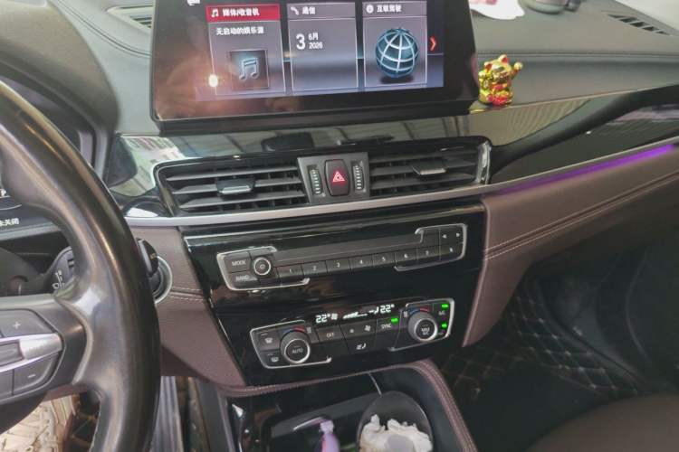 Used BMW X2 2021 sDrive25i M Sport Package Audio And AC Panel