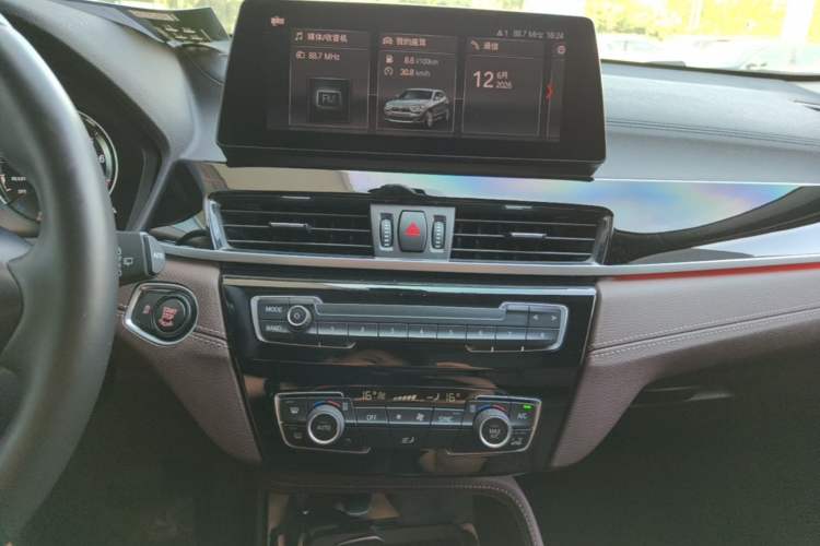Used BMW X2 2021 sDrive25i M Sport Package Audio And AC Panel
