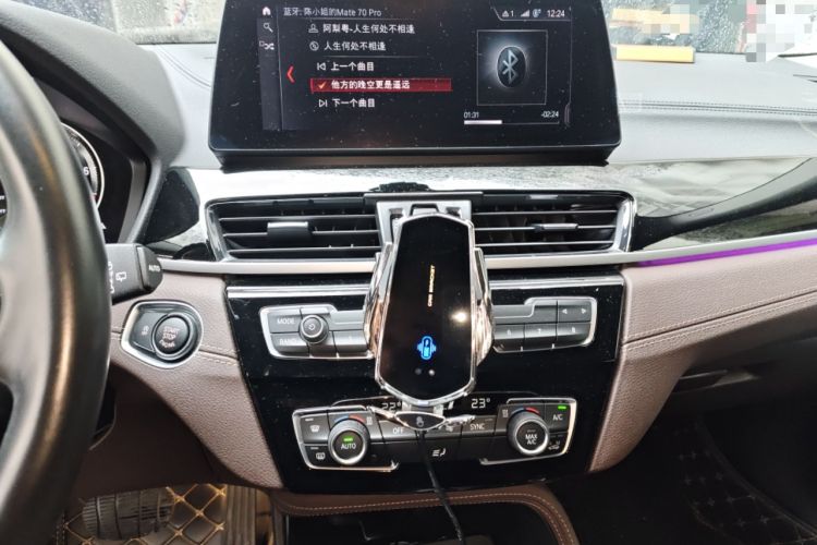 Used BMW X2 2021 Restyled sDrive25i Sharp Edition Audio And AC Panel