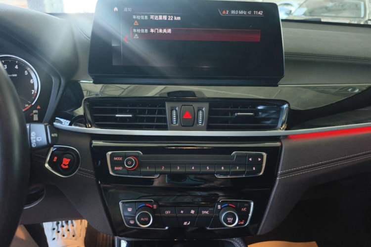 Used BMW X2 2021 sDrive25i M Sport Package Audio And AC Panel