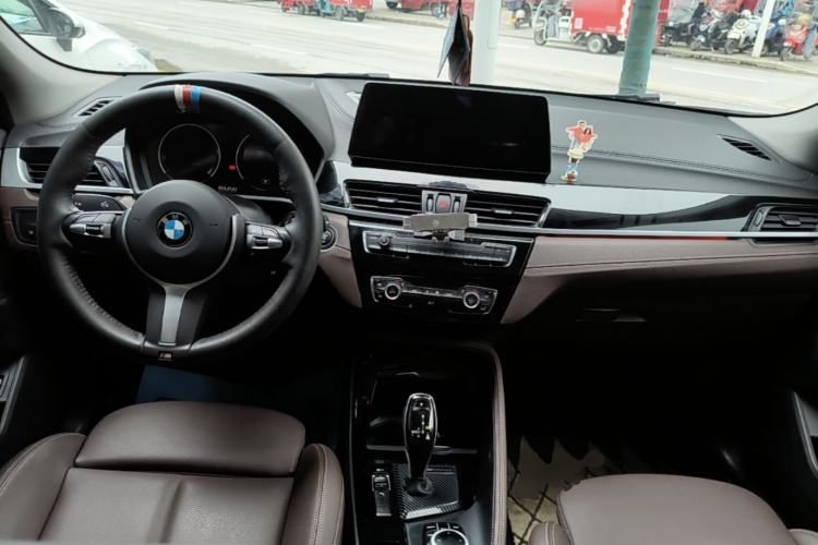 Used BMW X2 2021 Restyled sDrive25i M Sport Package Center Console