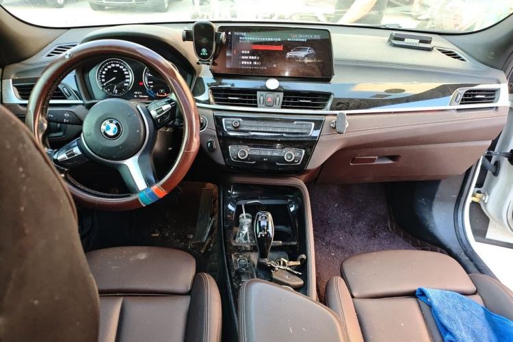 Used BMW X2 2021 sDrive25i Leading Model M Sport Package Center Console