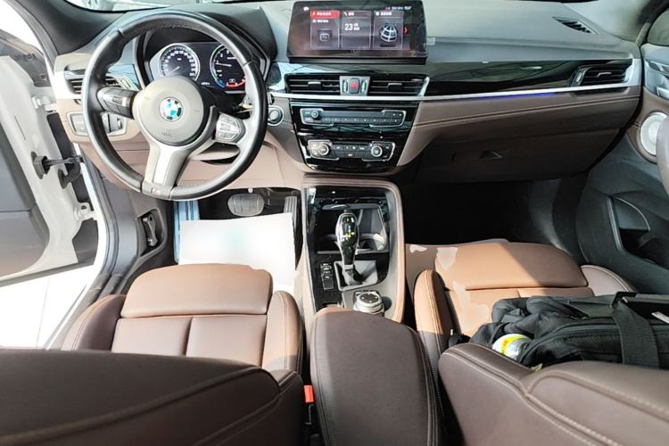 Used BMW X2 2021 sDrive25i Leading Model M Off-Road Package Center Console
