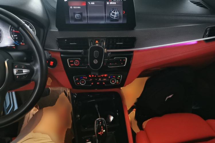 Used BMW X2 2021 sDrive25i Luxury M Sport Package Center Console